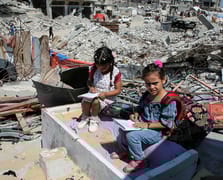 İsrail soykırımda 20 bin öğrenciyi öldürdü