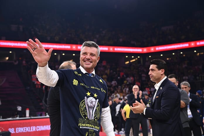 Sadettin Saran'ın ilk kupası