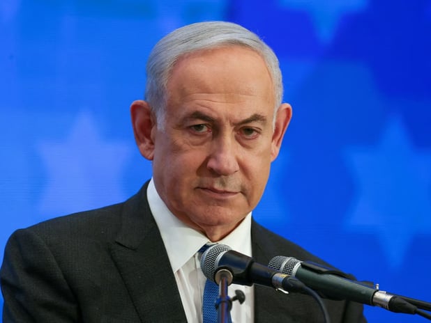 Yolsuzluktan yargılanan Netanyahu af istedi