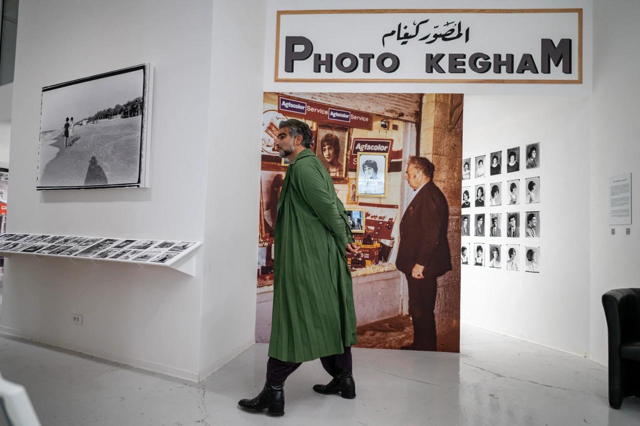 Savaşla unutulmuş bir geçmiş: Gazze'nin ilk fotoğraf stüdyosunun "kayıp" kareleri sergide
