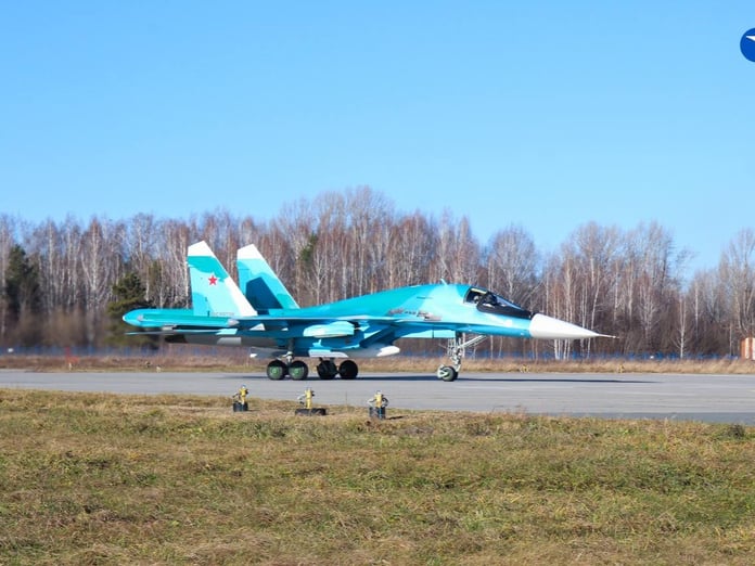 Rusya, yeni Su-34 bombardıman uçaklarını teslim aldı