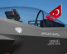 Trump’ın F-35 mesajı Atina’da tedirginlikle karşılandı