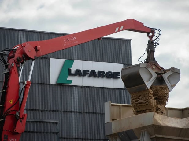 Lafarge davasında itiraf: "Fransız istihbaratı DEAŞ'ı finanse edenlerle yakın ilişkideydi"