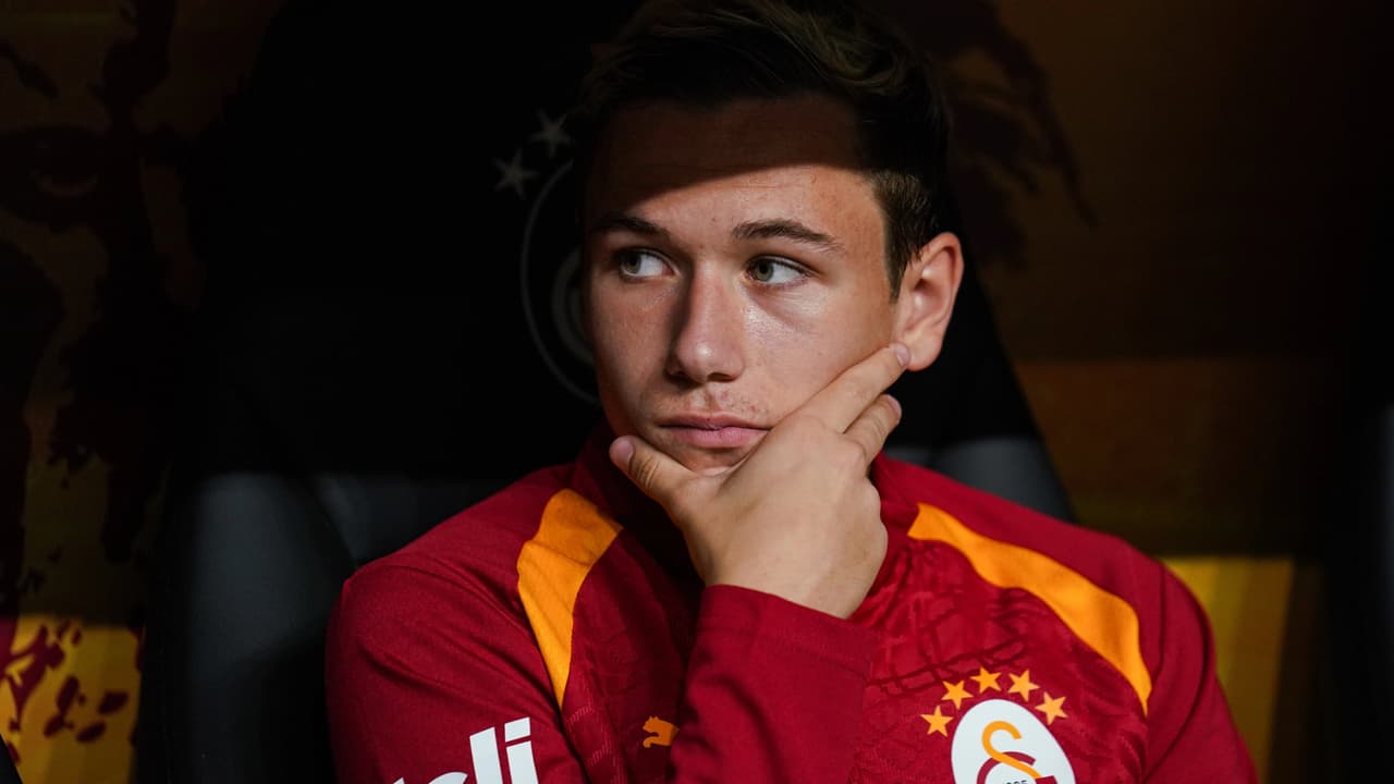 Galatasaray'da ilk maçına çıktı, rotayı Rusya Milli Takımı'na çevirdi