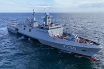 Brezilya Donanması ilk Tamandaré sınıfı fırkateyni teslim aldı