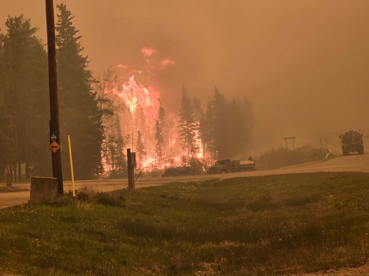 Orman yangınlarında birçok yerleşim yeri etkilendi - CJME