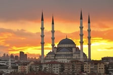 Ankara iftar - oruç açma saati | Diyanet imsakiyesi ile 12 Mart Ankara'da iftar saat kaçta, oruç ne zaman açılacak?