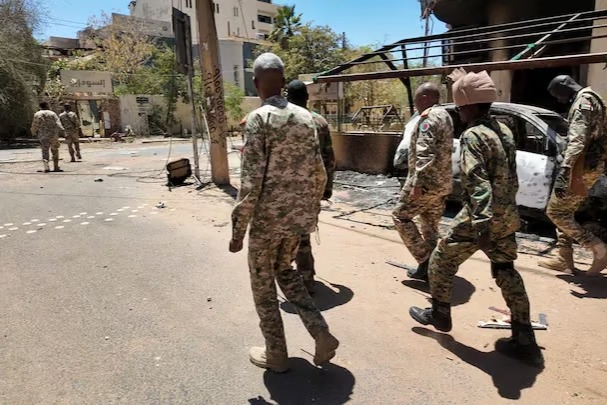 RSF seizes key Libya-Egypt-Sudan triangle as Sudan army retreats