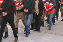 Beş ilde dev uyuşturucu operasyonu: Yüzlerce şüpheli yakalandı