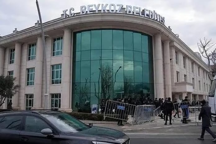 Beykoz Belediyesi'nde hesap zamanı: Alaattin Köseler ve 22 şüpheli hakim karşısında