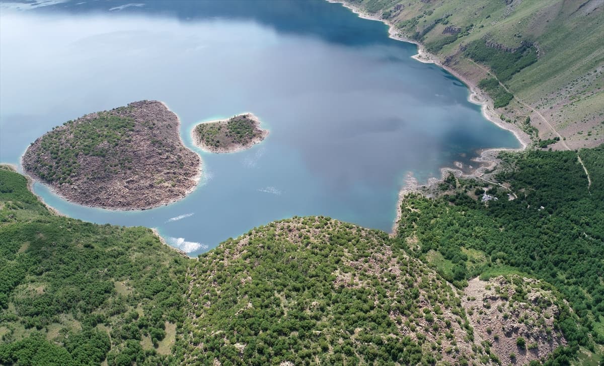 Muhteşem manzaralı Nemrut Kalderası