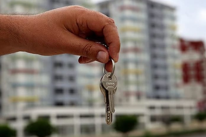 1+0 daire yapma yasağı kaldırıldı: Müteahhitler kazandı