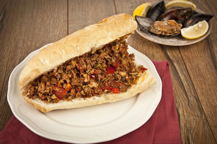 Fatih'teki gıda zehirlenmesi şüphesiyle anne ve 2 çocuğun ölümüne ilişkin 3 gözaltı