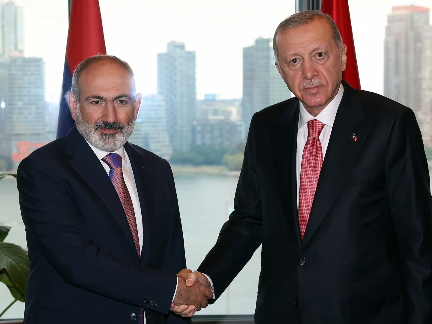Paşinyan Türkiye-Ermenistan sınırının açılacağına inanıyor