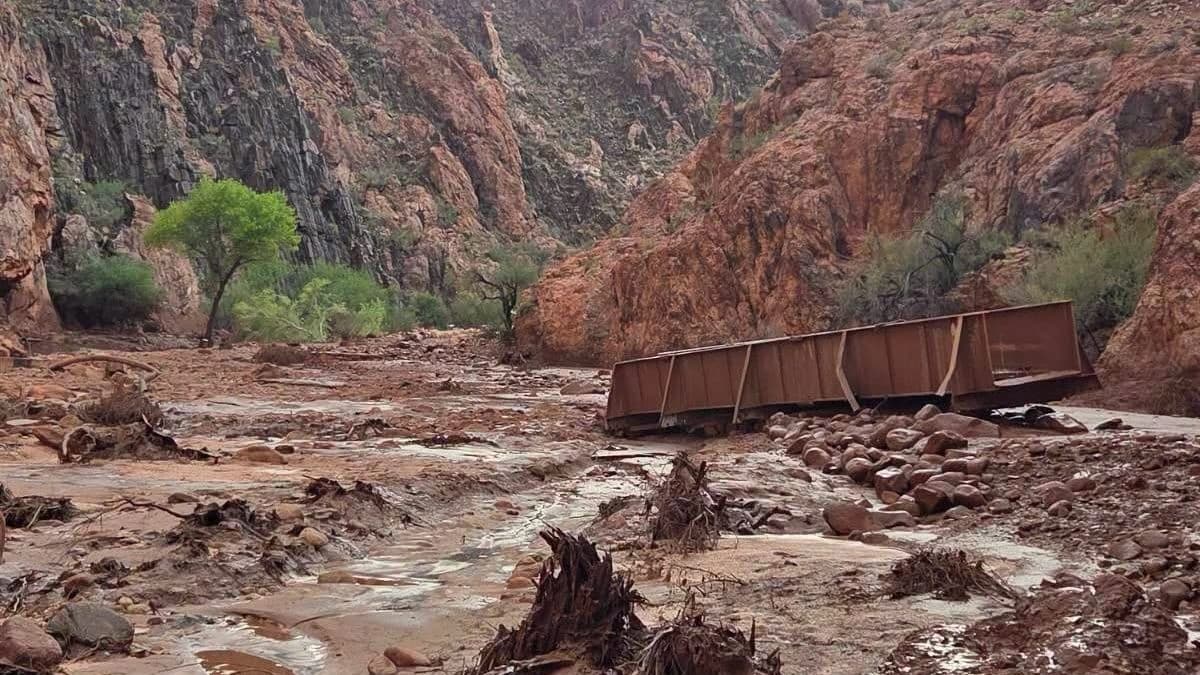 ABD’de Büyük Kanyon’u sel vurdu