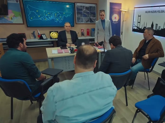 Arka Sokaklar yeni bölüm fragmanı izle | Kanal D ile Arka Sokaklar 739. bölüm fragmanı yayınlandı mı? Mesut, ekipten ayrılacak mı?