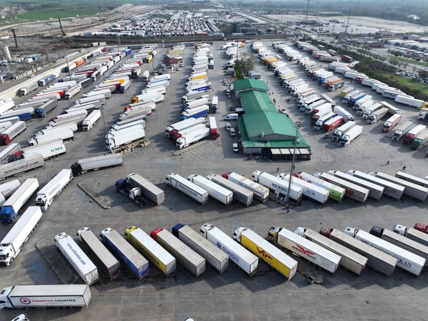 Ticaret Bakanlığı duyurdu: Yunanistan’daki grev sebebiyle gümrükler kapalı