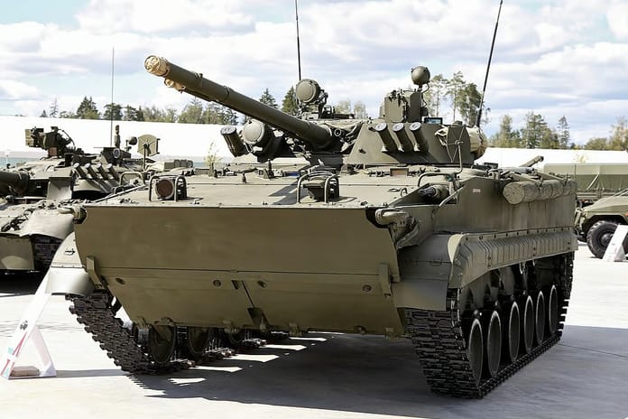 Rostec, Rus ordusuna yeni nesil BMP-3 zırhlı araçları teslim etti