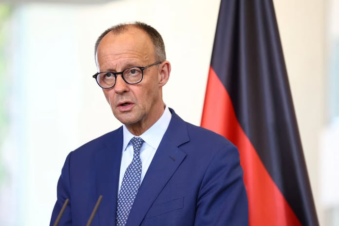 Merz: "Ukrayna toprak tavizine zorlanmamalı"