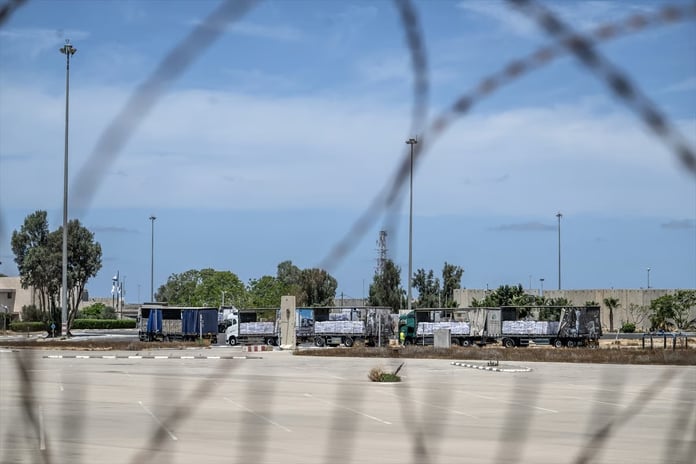 İsrail'in 'girdi' dediği yardımlar Gazze'ye ulaşmadı 