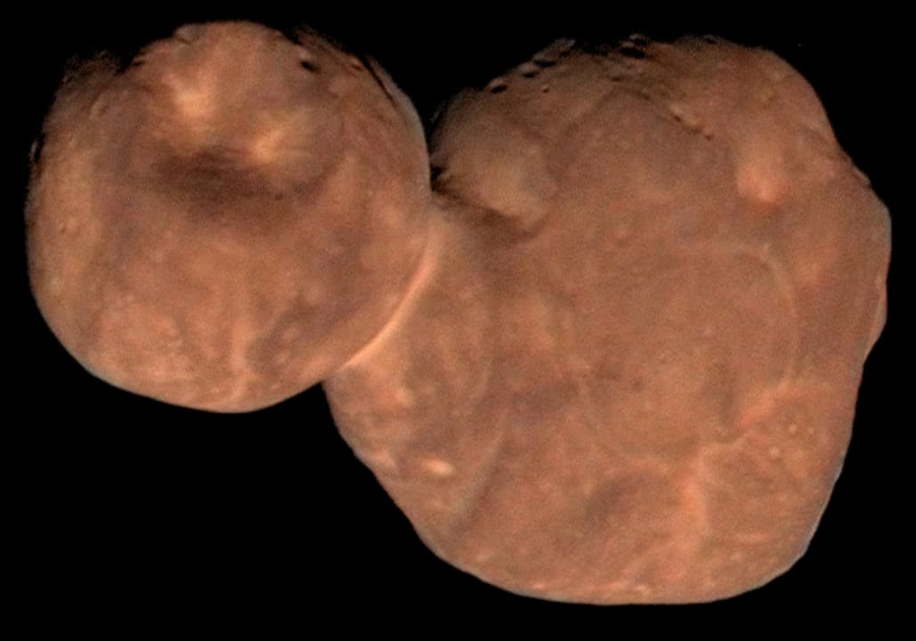 486958 Arrokoth, bir uzay aracı tarafından ziyaret edilen ilk bozulmamış planetezimal