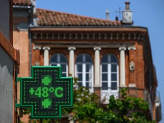 Deadly Heat Sweeps Across Europe, Knocks Out Power