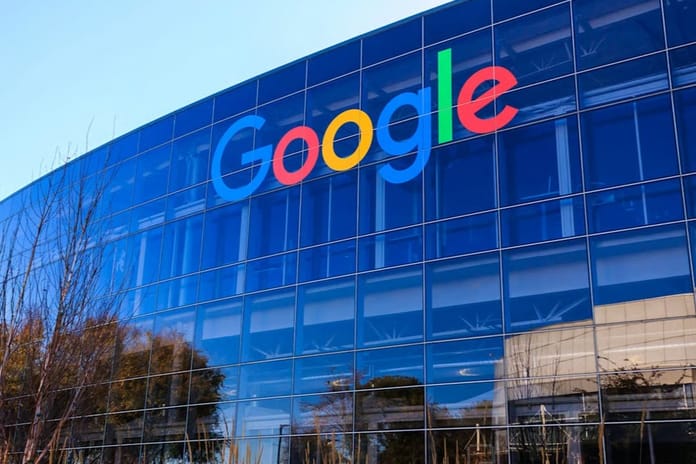 Eski çalışan Google'ı İsrailli şirkete yapay zeka desteği sağlayarak ilkeleri ihlalle suçladı