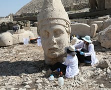 Nemrut Dağı'nda heykeller nanoteknoloji ile bütünlüğe kavuşuyor