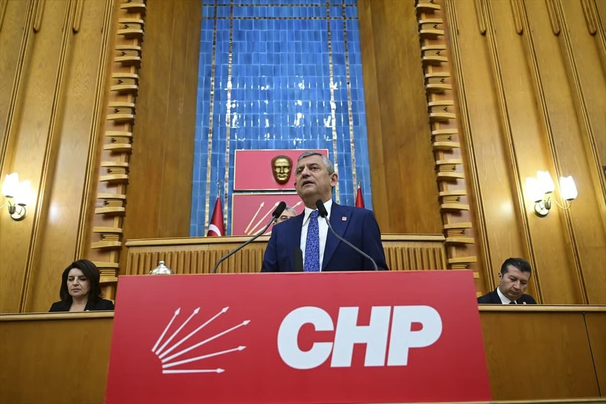 Özgür Özel'den veda mesajı! 
