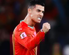 Ronaldo'nun kırmızı kart cezası ertelendi: FIFA'dan şartlı Dünya Kupası affı
