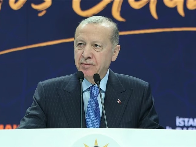 Cumhurbaşkanı Erdoğan: Türkiye olarak üzerimize ne düşüyorsa yapıyoruz