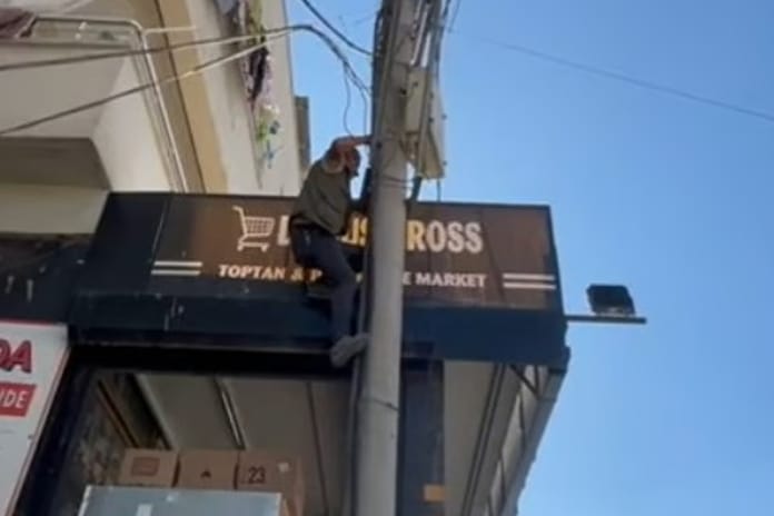 Elektrik akımına kapıldıktan 7 gün sonra hayatını kaybetti