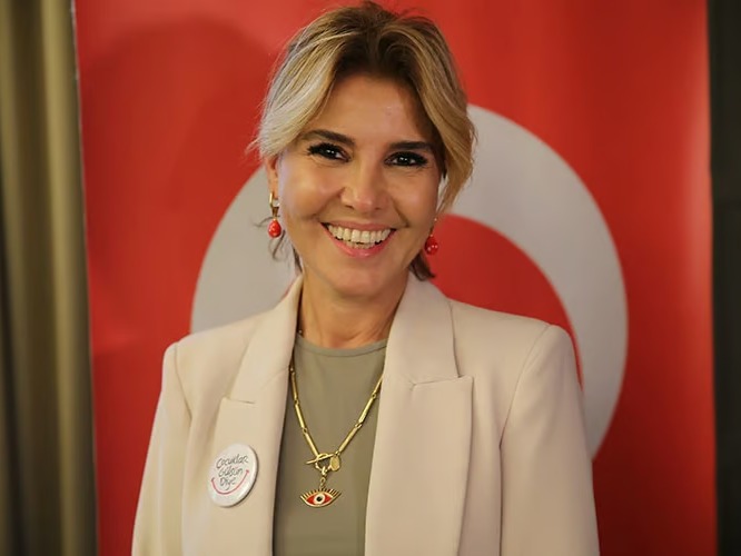 Gülben Ergen hakkında halkı yanıltıcı bilgiyi yayma suçlamasıyla soruşturma başlatıldı