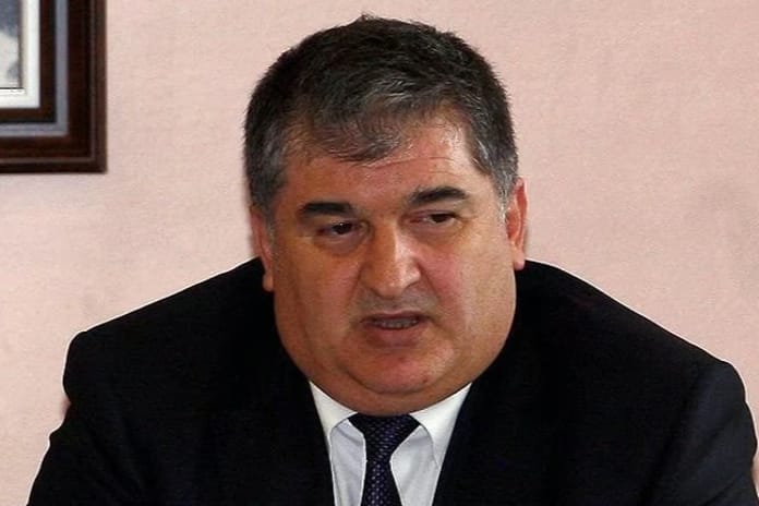 Gri kategoride aranan FETÖ firarisi eski savcı yakalandı