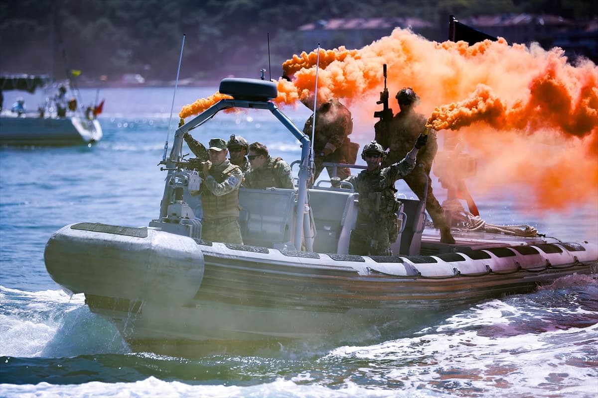 "Yelkenler Fora!" | 55. Deniz Kuvvetleri yat yarışı İstanbul'dan start aldı