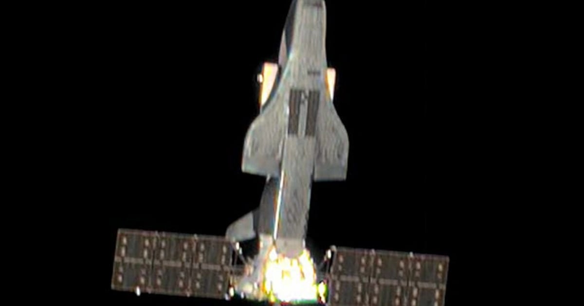 U.S. Intel Confirms Satellite Image of China's Secret X-37B-Like ...