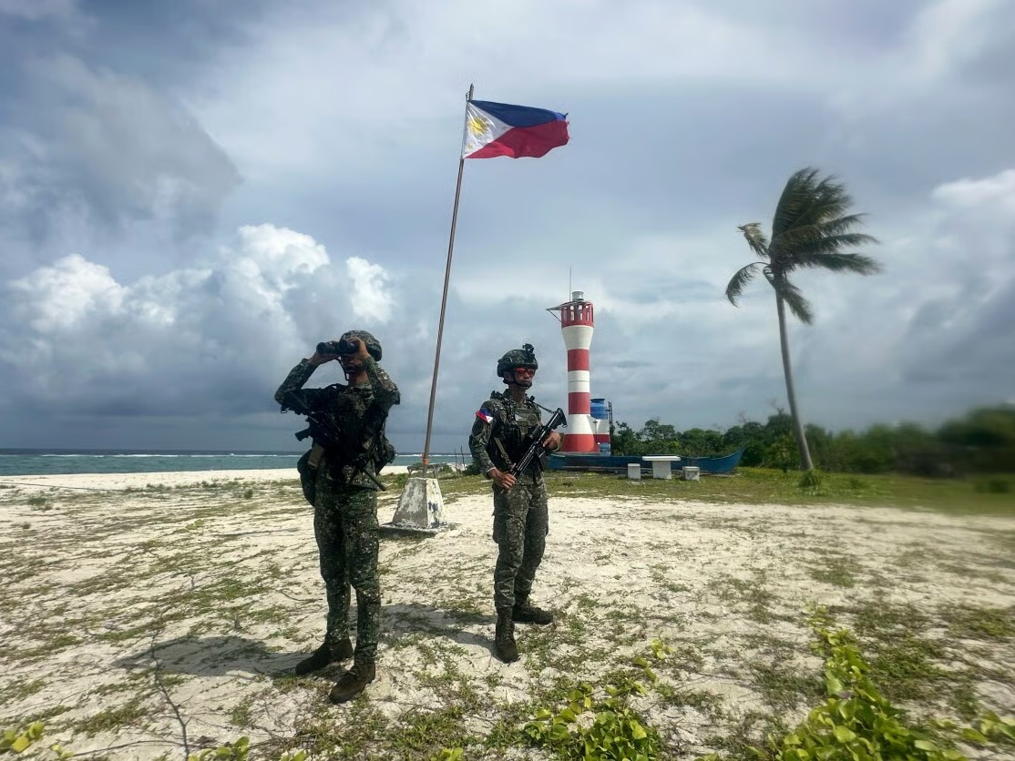 Philippines Finalizes Canada Troop Pact to Deter China