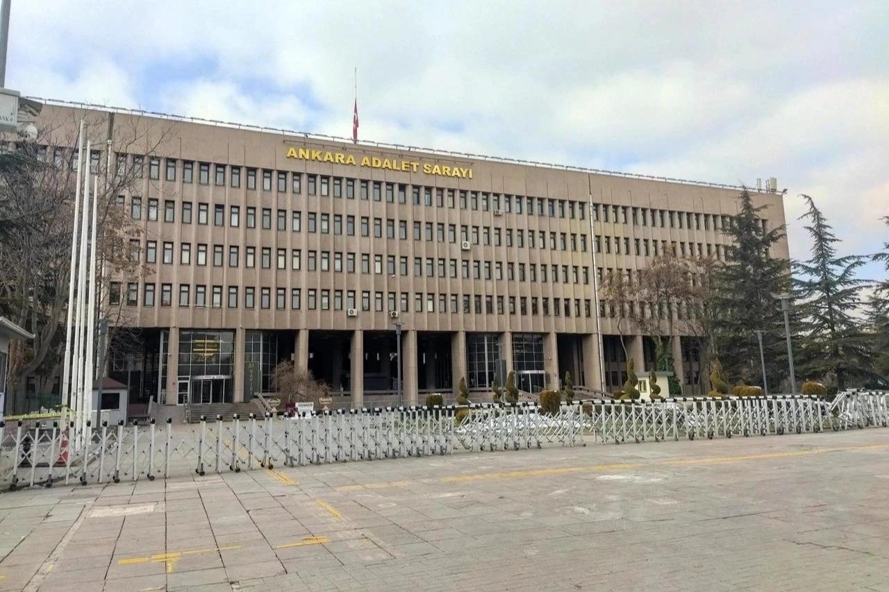 Uyuşturucu ve fuhuş operasyonu: 21 şüpheliye yönelik eş zamanlı operasyon başlatıldı 