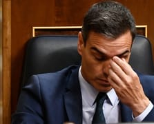 İspanya’da iktidardaki sosyalistler Aragon seçimlerinde ağır yenilgi aldı