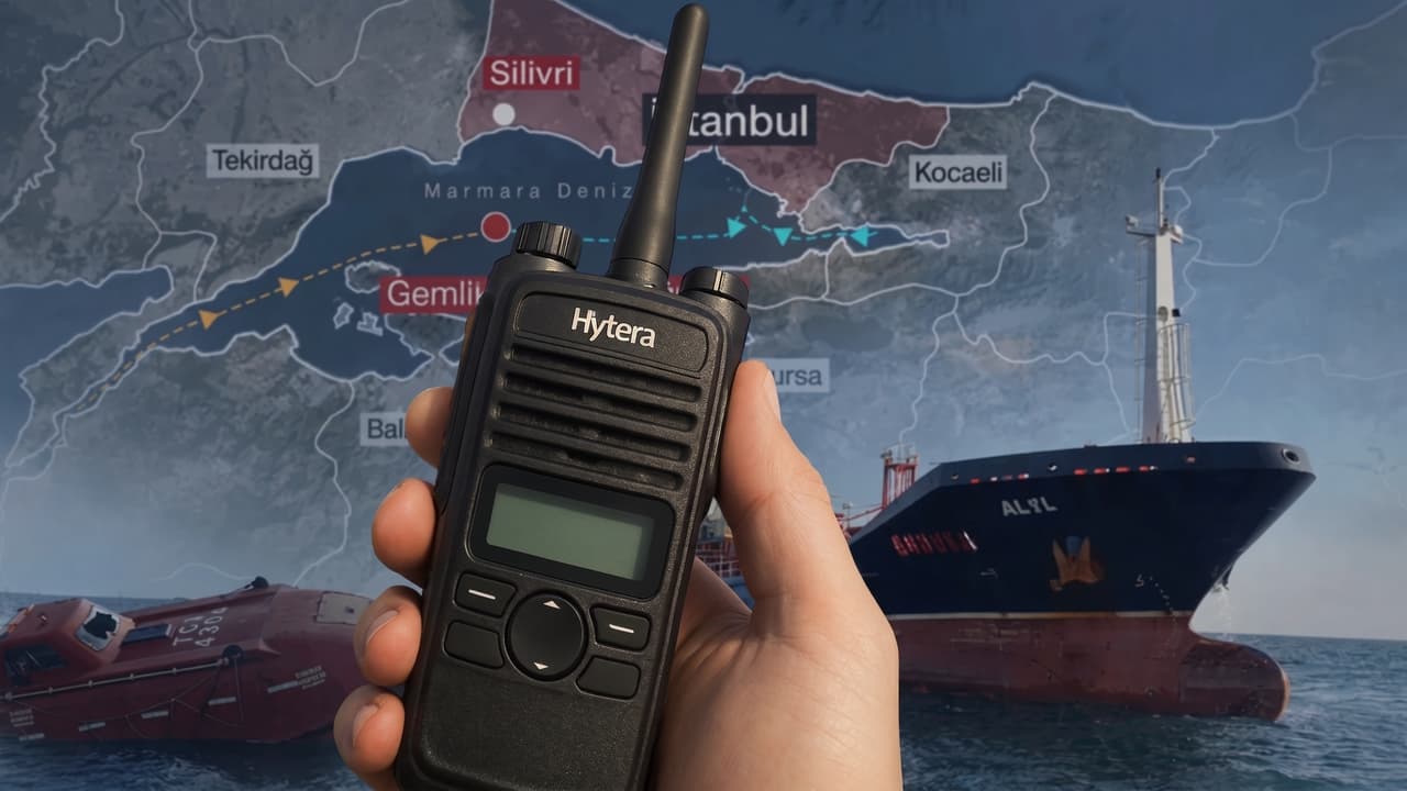 Silivri'deki iki geminin çarpıştığı kazada telsiz konuşmaları ortaya çıktı! "Sana iskeleye kır demiştim"