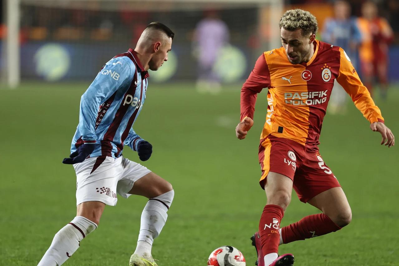 Lider Galatasaray, Trabzonspor deplasmanında