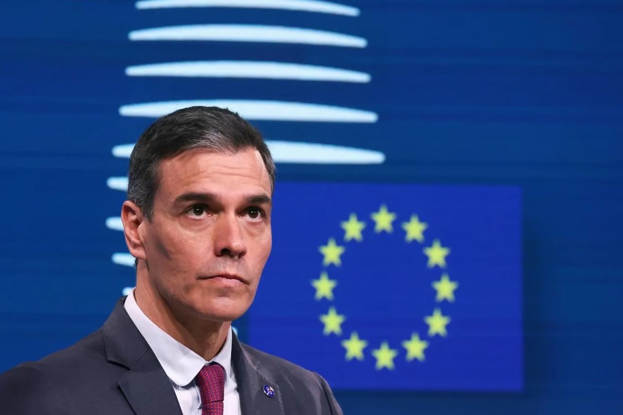 İspanya'da mahkemeden Sanchez kararı
