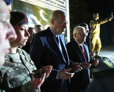 Cumhurbaşkanı Erdoğan Mehmetçik ile buluştu