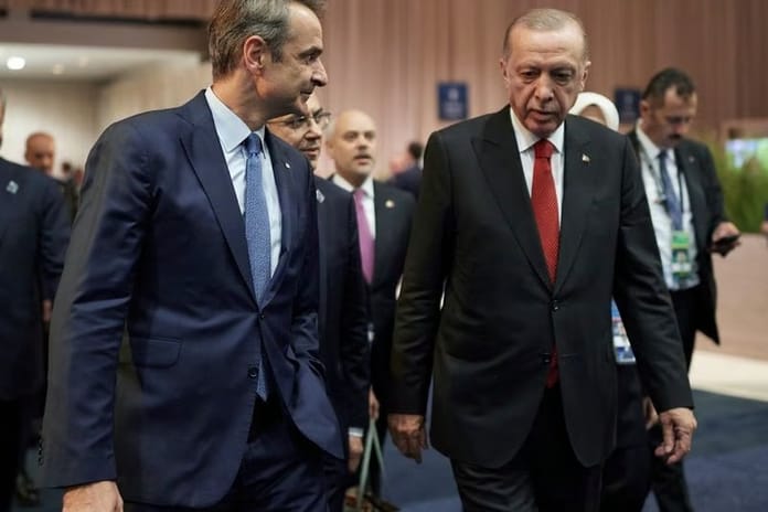 Erdoğan'ın Trump daveti Miçotakis ile planlanan görüşmeyi erteletti