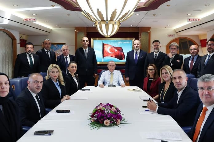 Cumhurbaşkanı Erdoğan: Kuzey Kıbrıs'a 
yan bakmayız, kirli oyunları bozacağız