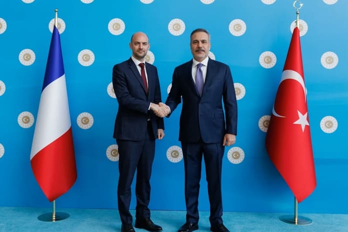 Barrot'tan "Avrupa'nın bağımsızlığı için Türkiye şart" çıkışı