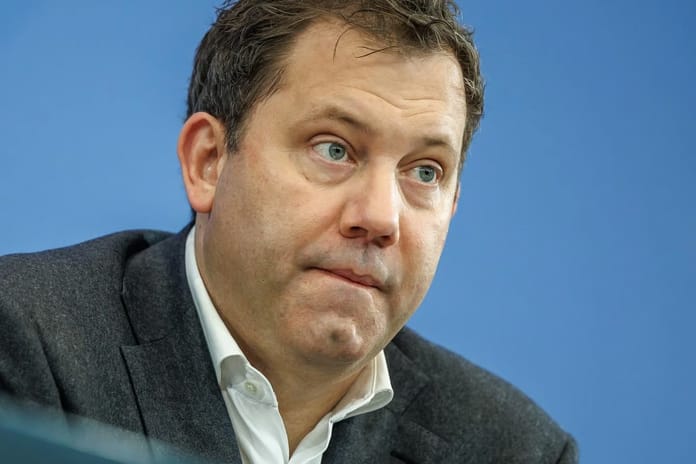 Almanya ve Fransa’dan Trump’ın ek gümrük vergisi tehdidine ortak mesaj