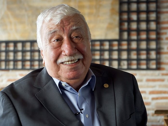 Ahmet Gülhan kimdir? Ahmet Gülhan öldü mü, kaç yaşında?