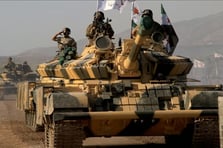 AB'den eski rejimin artıklarına operasyon yapanlara yaptırım