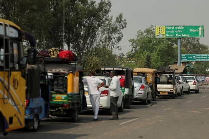 Hindistan'dan Pakistan'a kapsamlı ticaret yasağı: İthalat yasaklandı